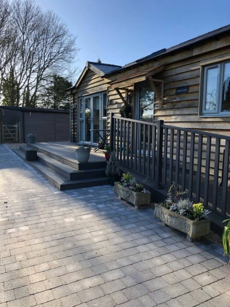 side video of oak annexe with ramp